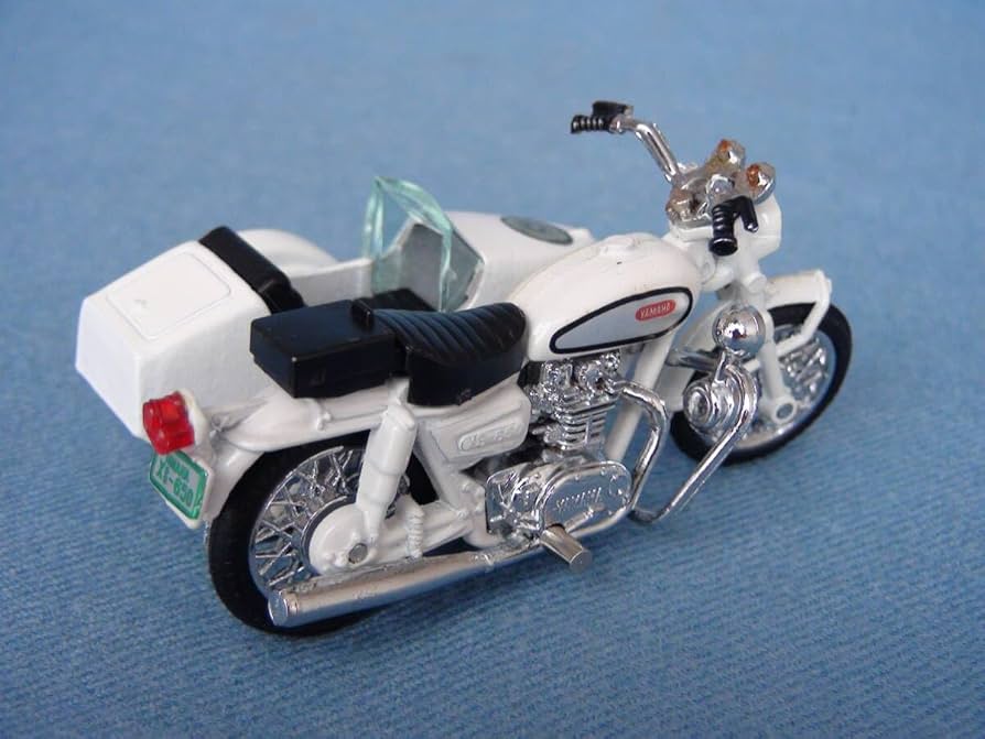 Amazon.co.jp: 1971年古い日本製ダイヤペット1/30ヤマハXS650